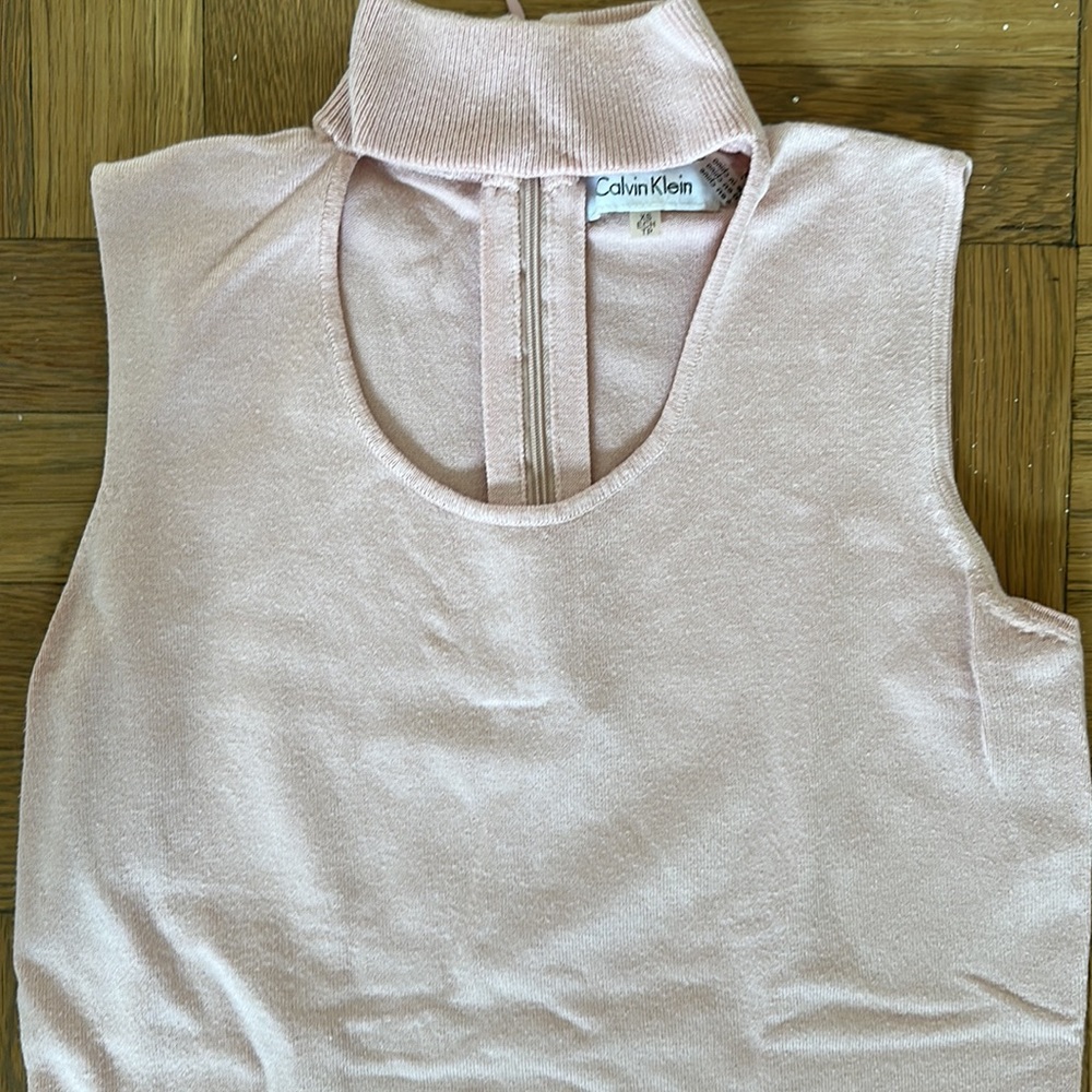 NWOT Calvin Klein Pink Cutout Mock Neck Tank - Picture 2 of 3